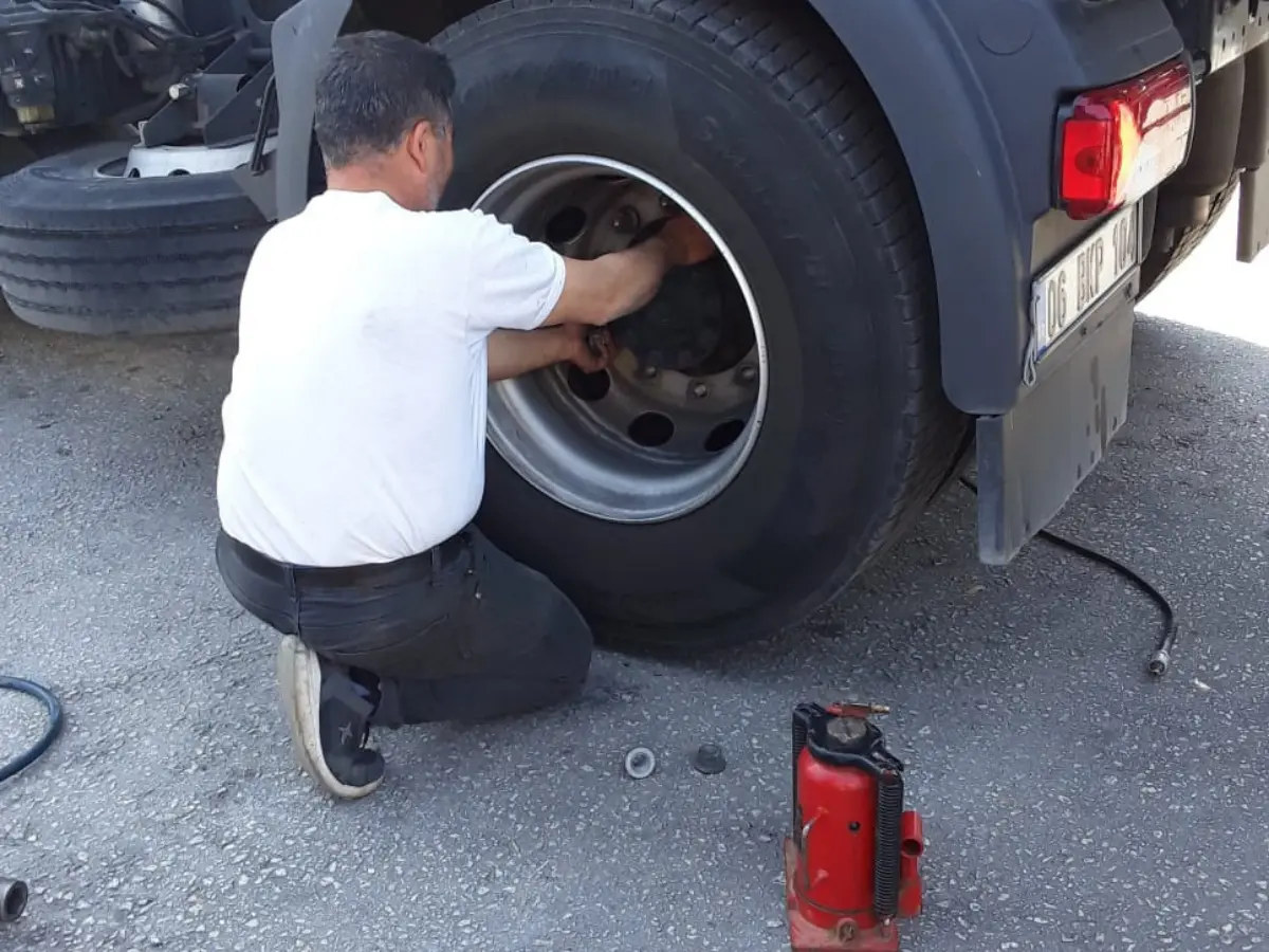 Taşköprü Oto Lastikçi